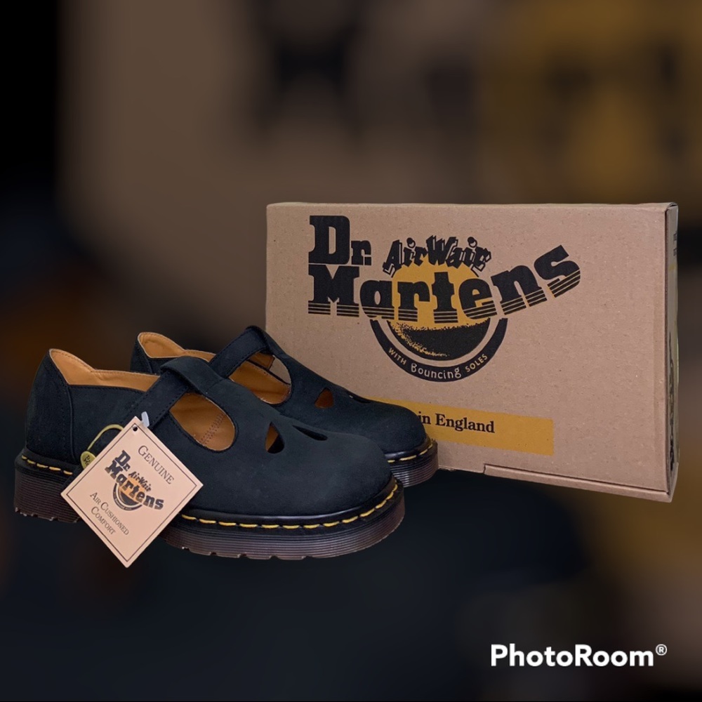 Vintage Dr. Martens Tear Drop Mary Janes